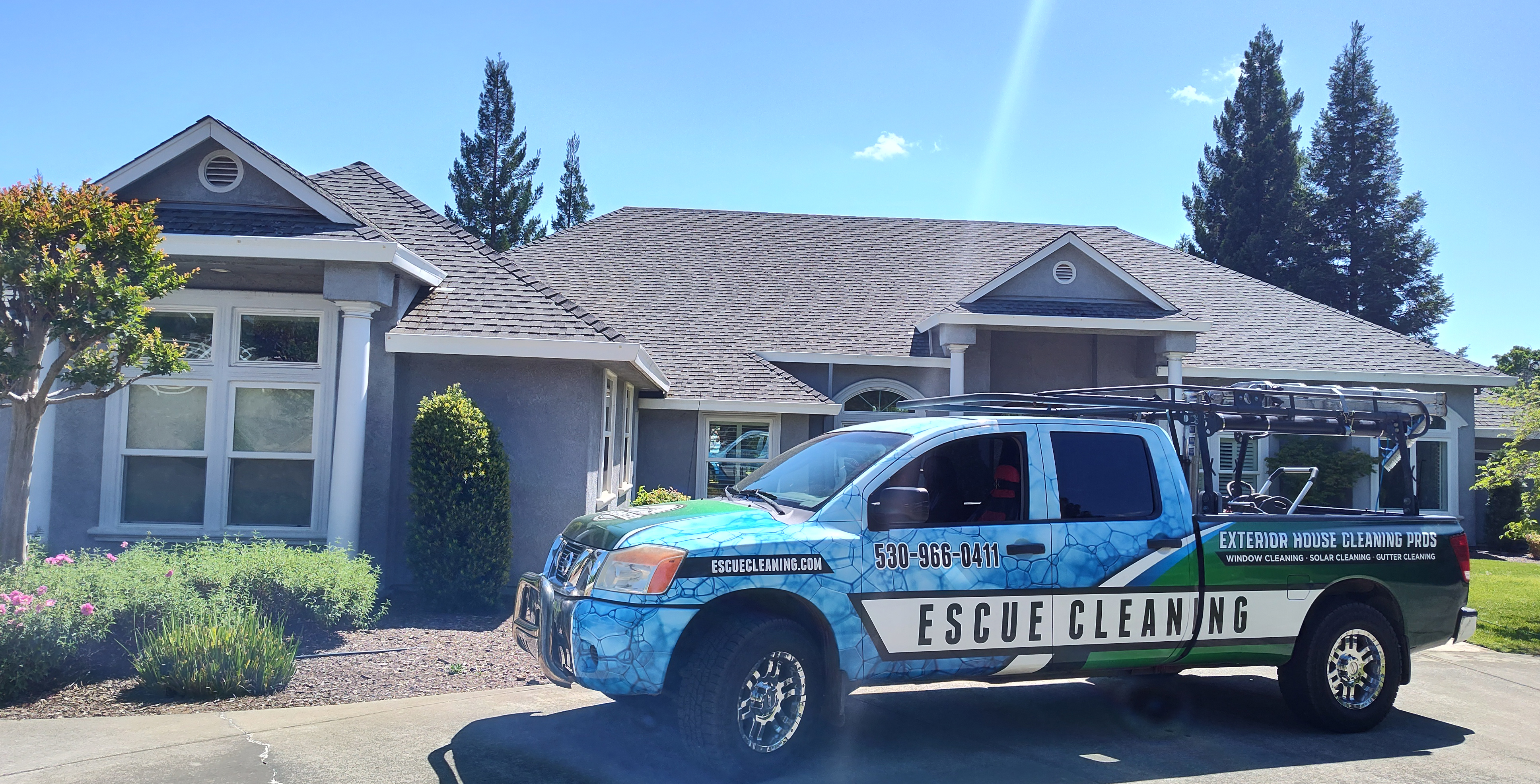 Storefront Window Cleaning